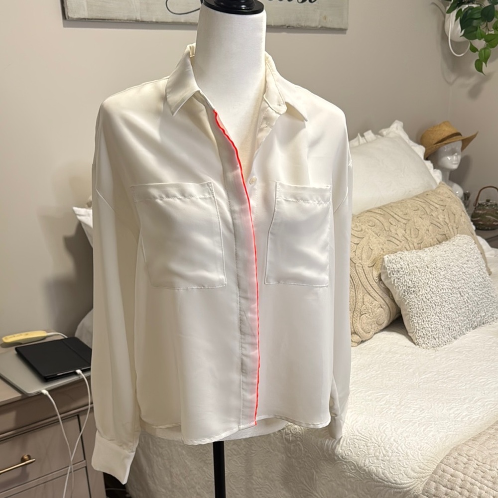 Chic White Button-Up Blouse